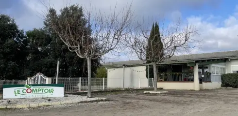 Photo de l'entrée de notre magasin