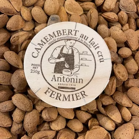 Camembert fermier au lait cru-